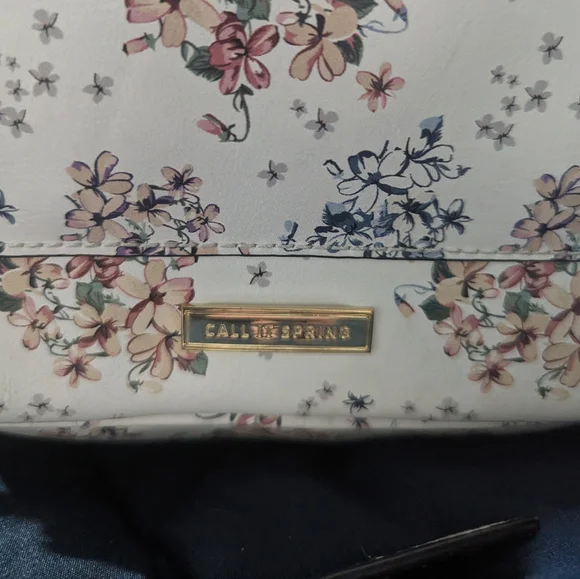 PU leather mini backpack - Picture 5 of 8